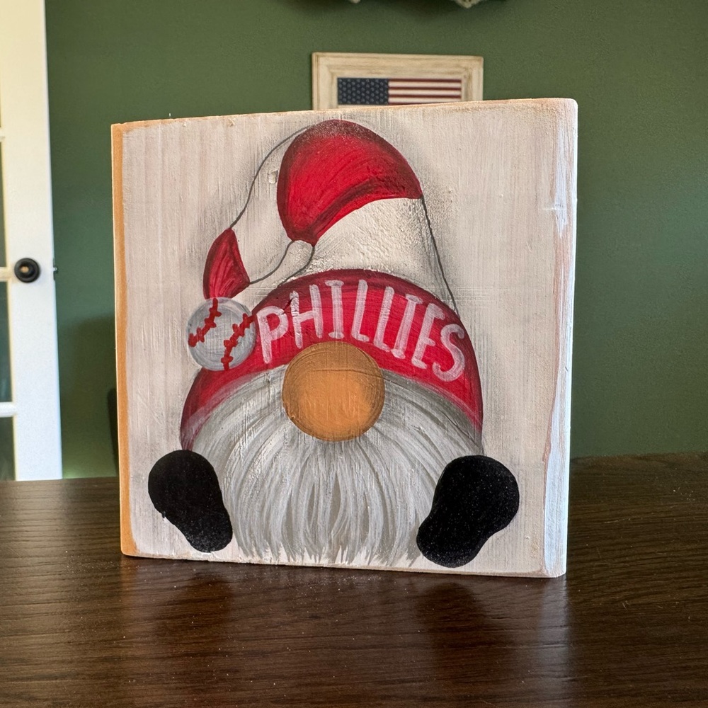 Wooden Phillies Gnome Decor